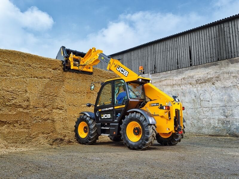 JCB INTRODUCES SERIES III AGRICULTURAL TELEHANDLERS